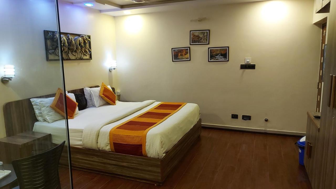 Shaleen Elegance Homestay Nakki Lake 400 Meters Mount Abu Εξωτερικό φωτογραφία