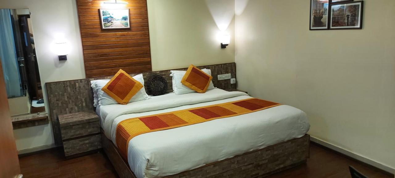 Shaleen Elegance Homestay Nakki Lake 400 Meters Mount Abu Εξωτερικό φωτογραφία