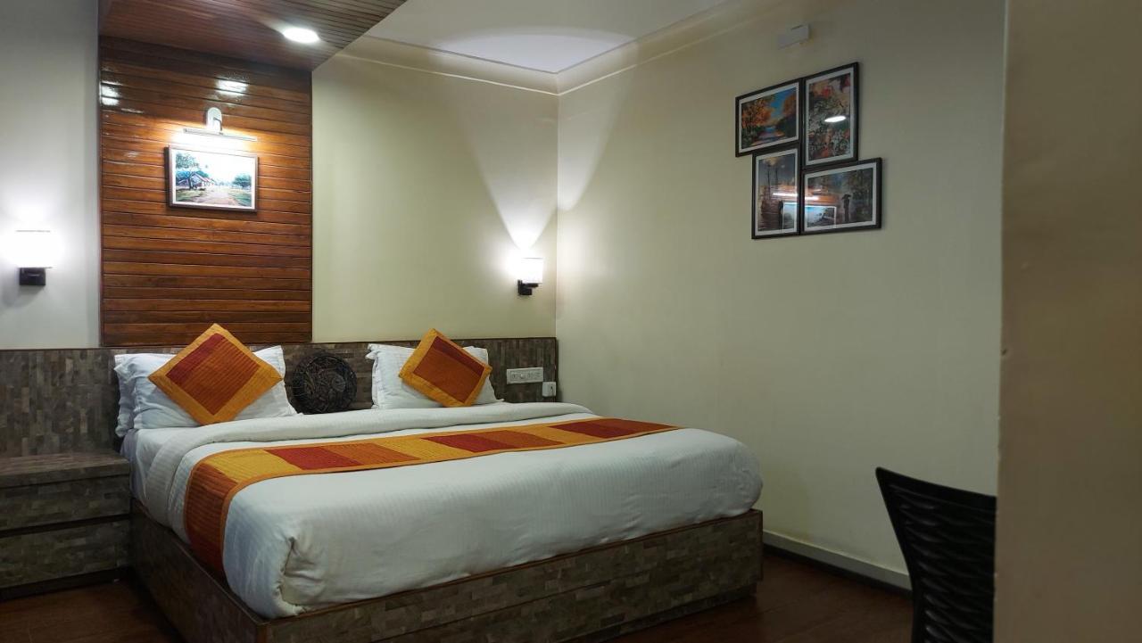 Shaleen Elegance Homestay Nakki Lake 400 Meters Mount Abu Εξωτερικό φωτογραφία