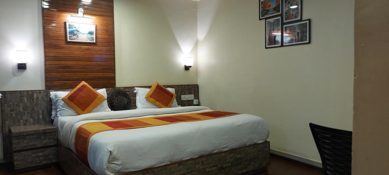 Shaleen Elegance Homestay Nakki Lake 400 Meters Mount Abu Εξωτερικό φωτογραφία