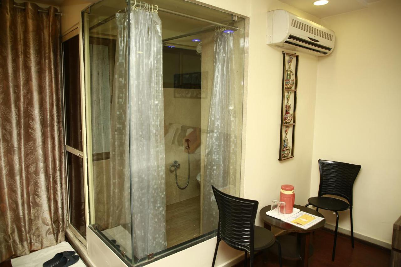 Shaleen Elegance Homestay Nakki Lake 400 Meters Mount Abu Εξωτερικό φωτογραφία