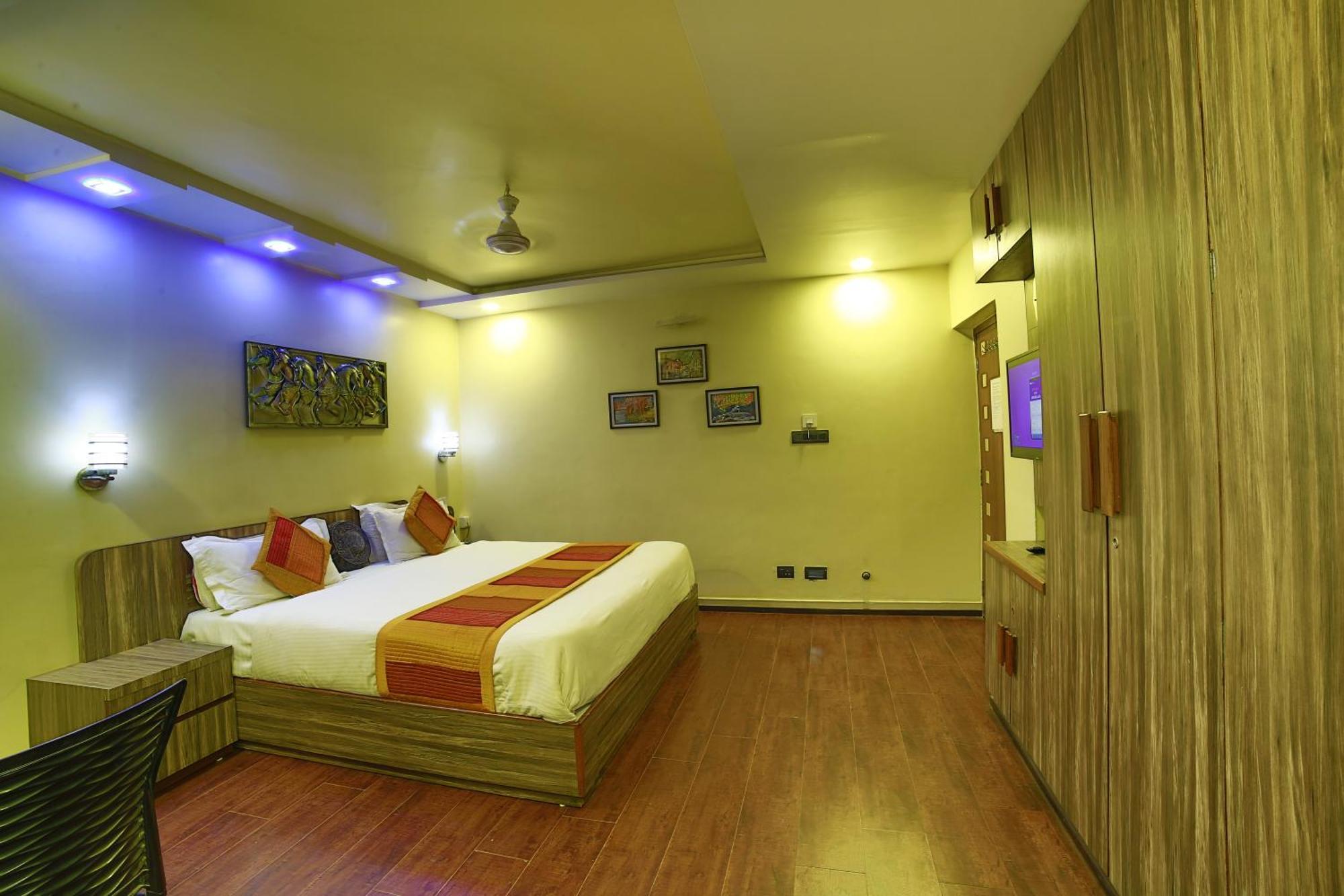 Shaleen Elegance Homestay Nakki Lake 400 Meters Mount Abu Εξωτερικό φωτογραφία